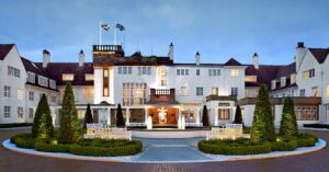photo of trump turnberry entrance